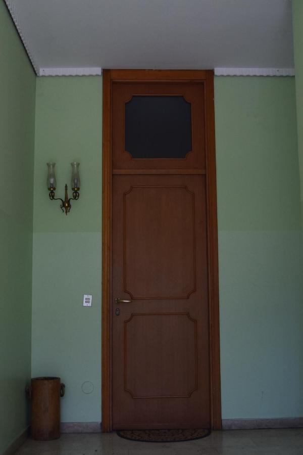 Al Salice Tranquillita Nel Verde Via Amendola 24 Apartman Busto Arsizio Kültér fotó